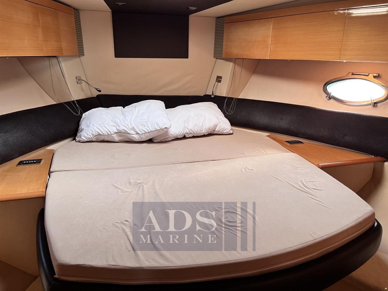 Atlantis 50