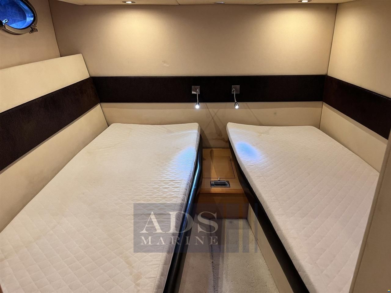 Atlantis 50