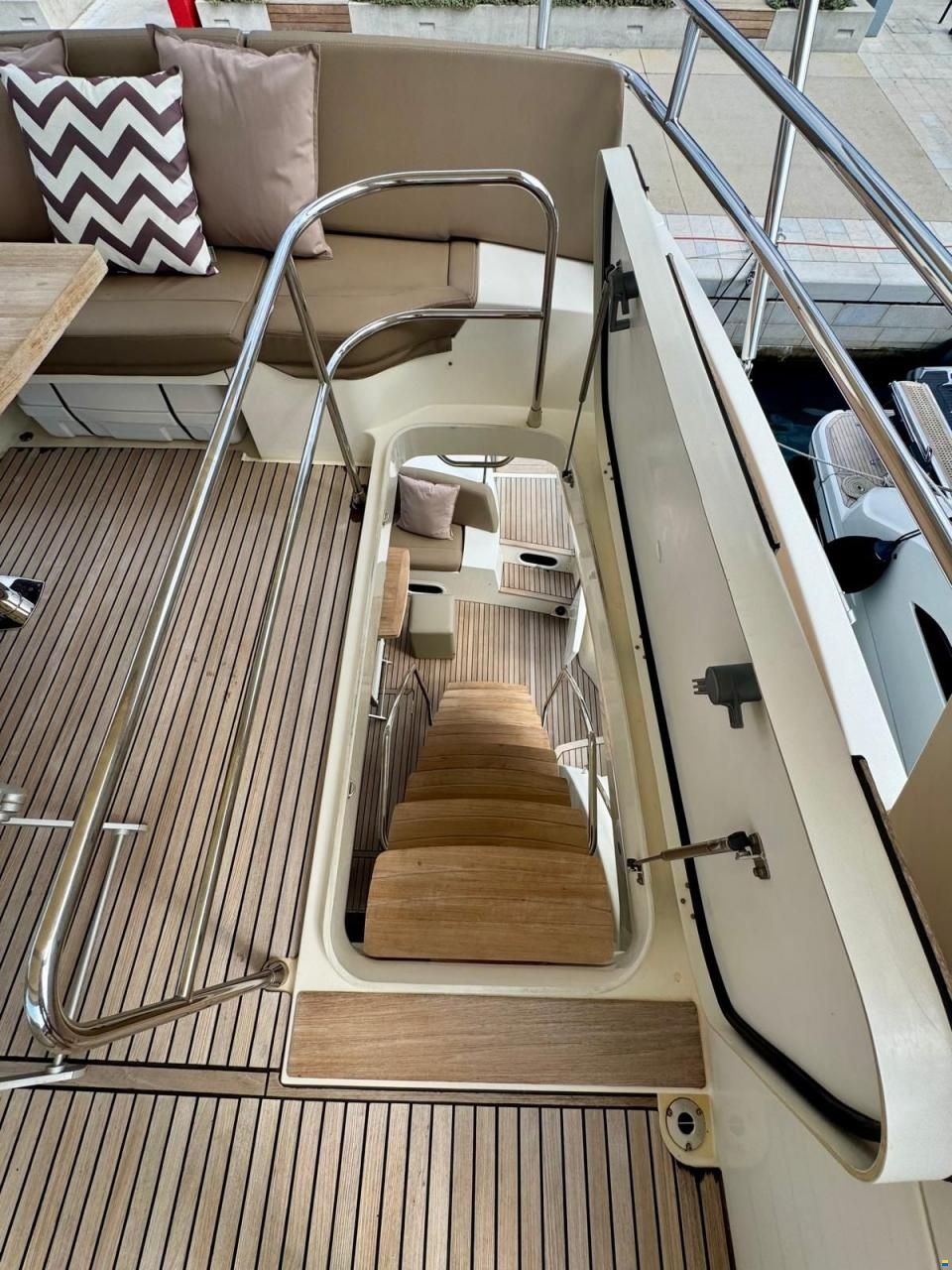 Prestige 60 Fly