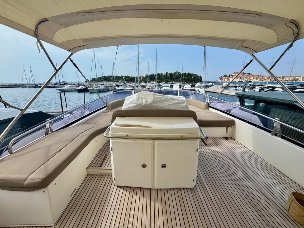 Prestige 60 Fly