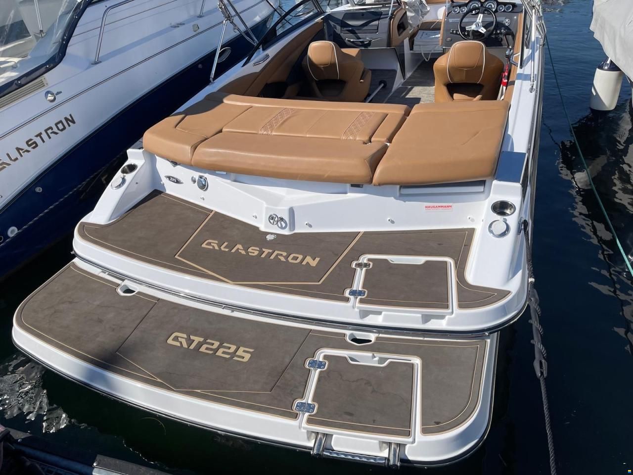 Glastron HH Series GT 225