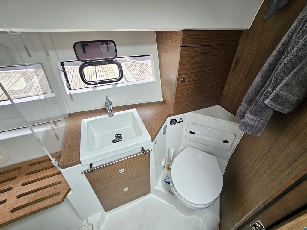 Jeanneau NC 11
