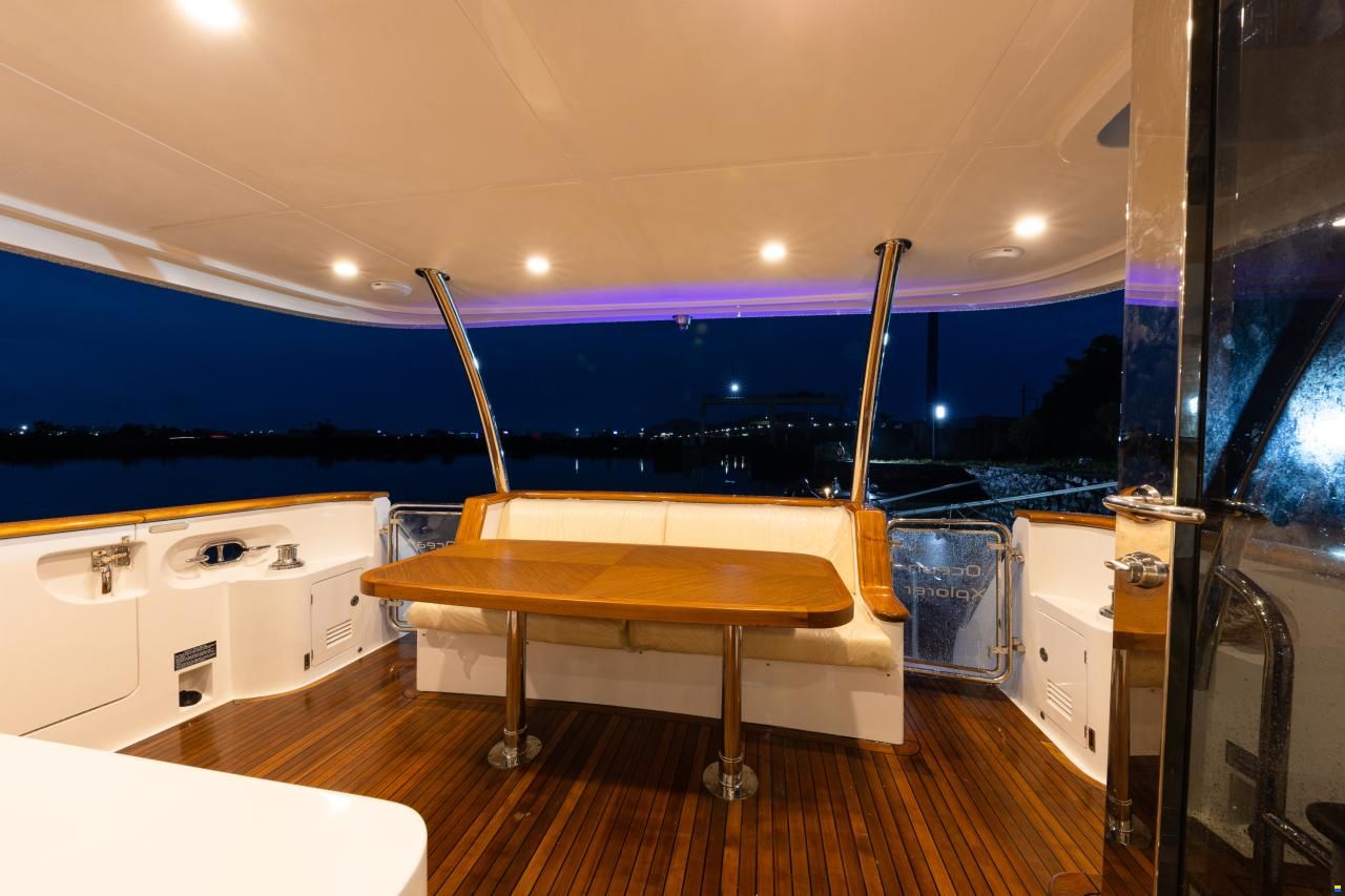 Selene 62 Explorer
