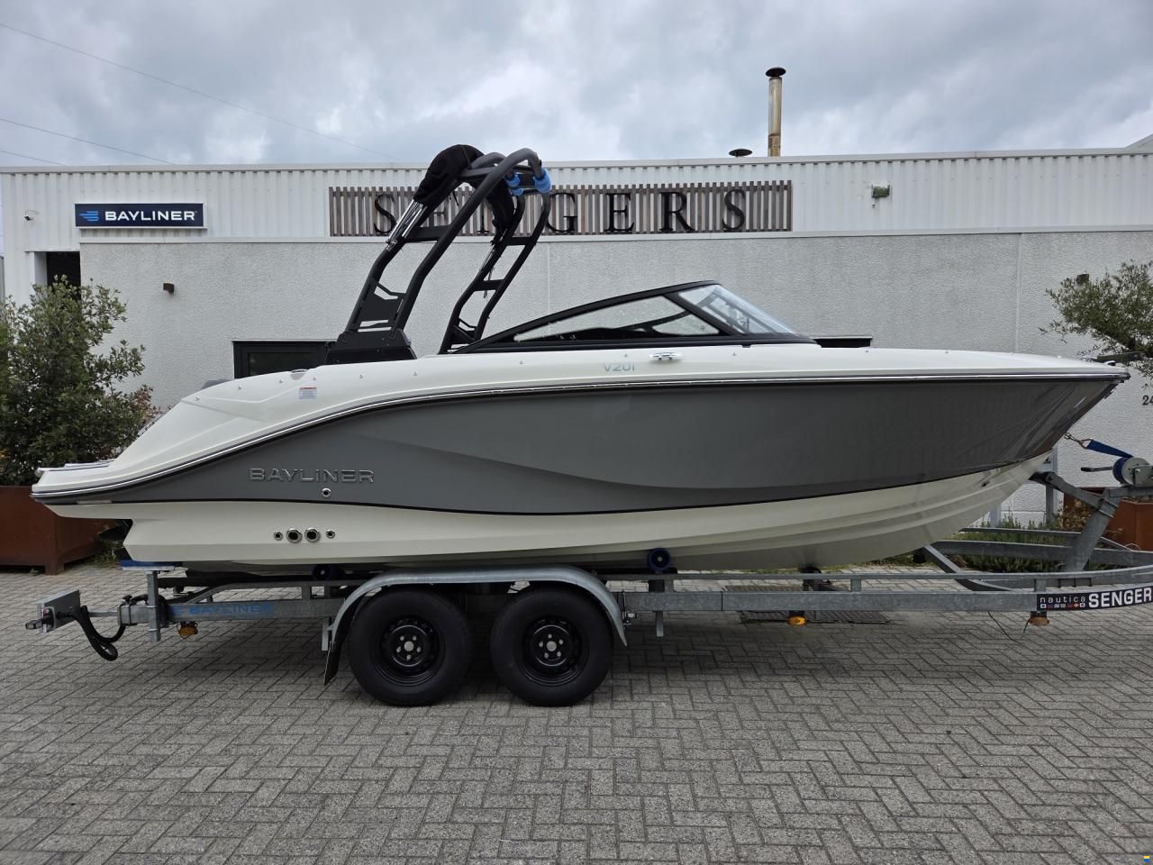 Bayliner V20i - Waketower - my2026 - 250hp - NEW