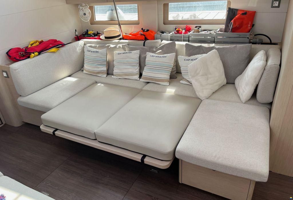 Beneteau Oceanis 51.1