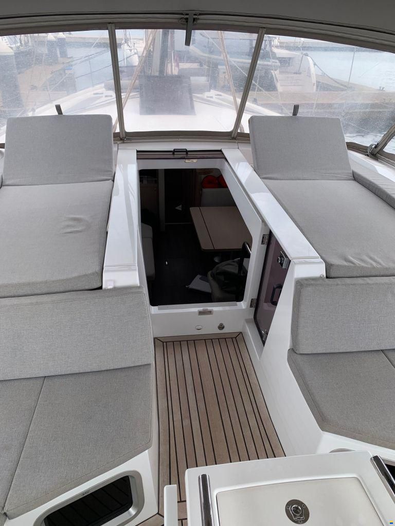 Beneteau Oceanis 51.1