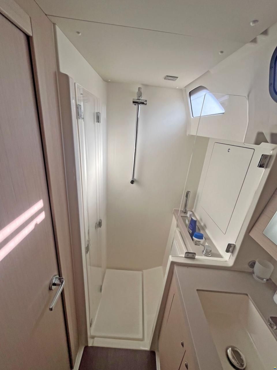 Beneteau Oceanis 51.1