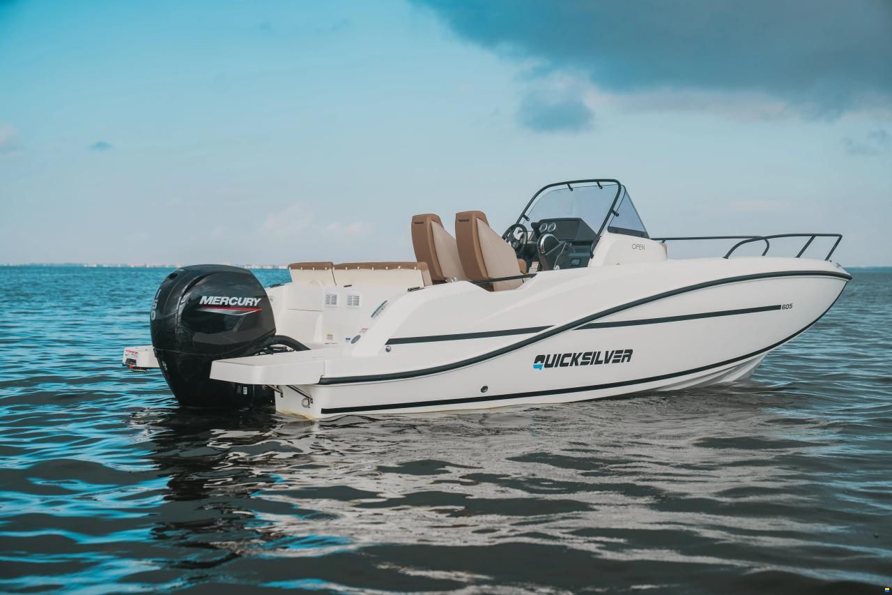 Quicksilver 605 Open