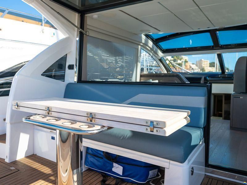 Sunseeker Predator 55 EVO