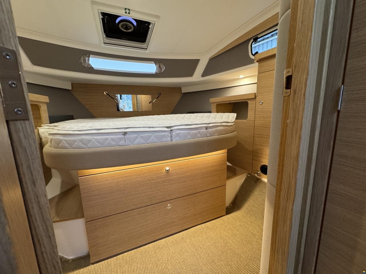 Nimbus 365 Coup&eacute;