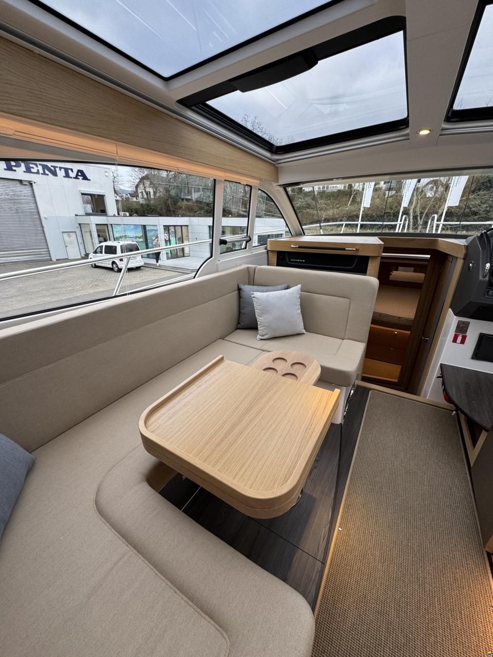 Nimbus 365 Coup&eacute;