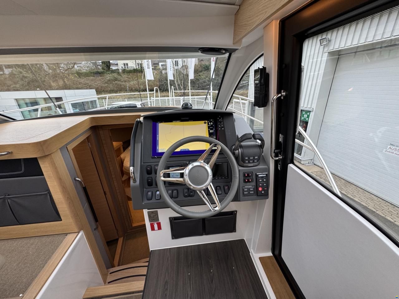 Nimbus 365 Coup&eacute;