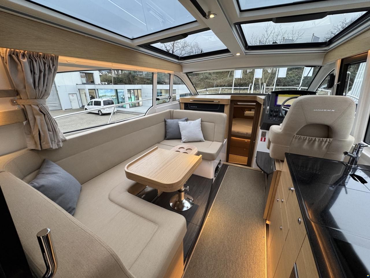 Nimbus 365 Coup&eacute;