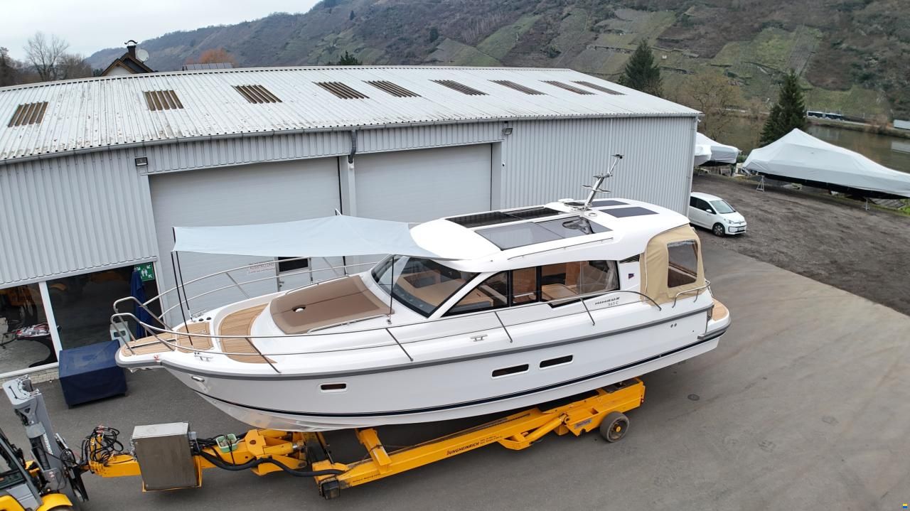 Nimbus 365 Coup&eacute;