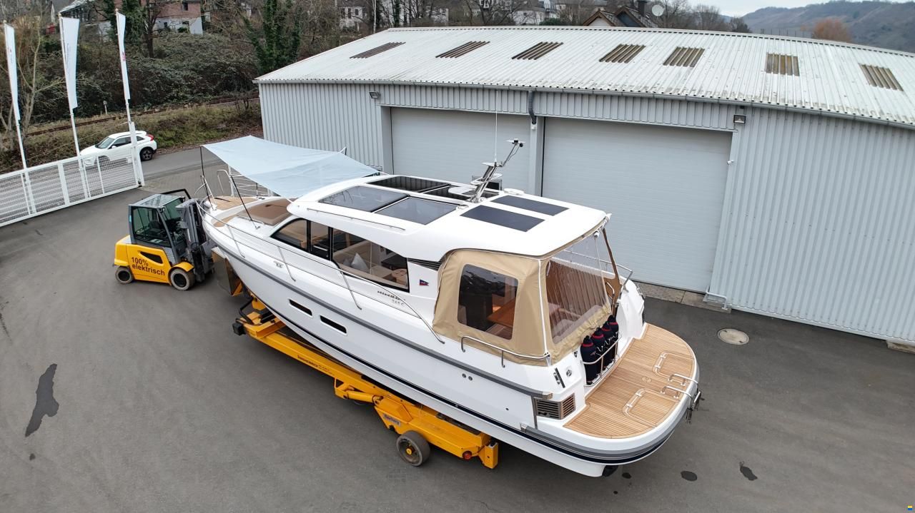 Nimbus 365 Coup&eacute;