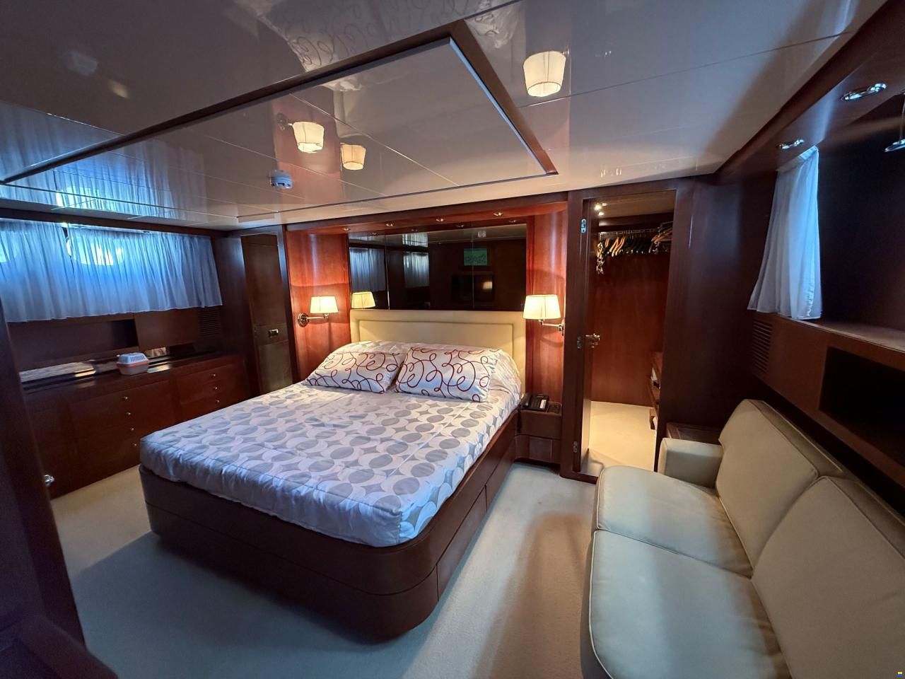 Sanlorenzo 82