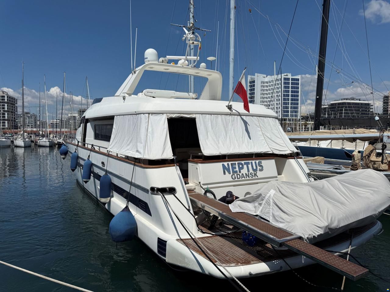 Sanlorenzo 82