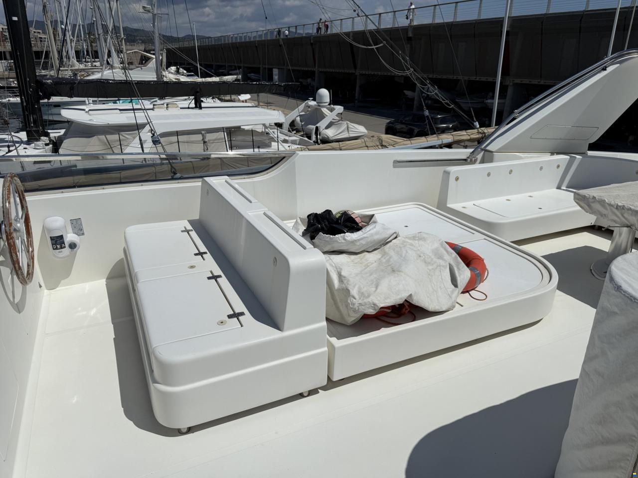 Sanlorenzo 82
