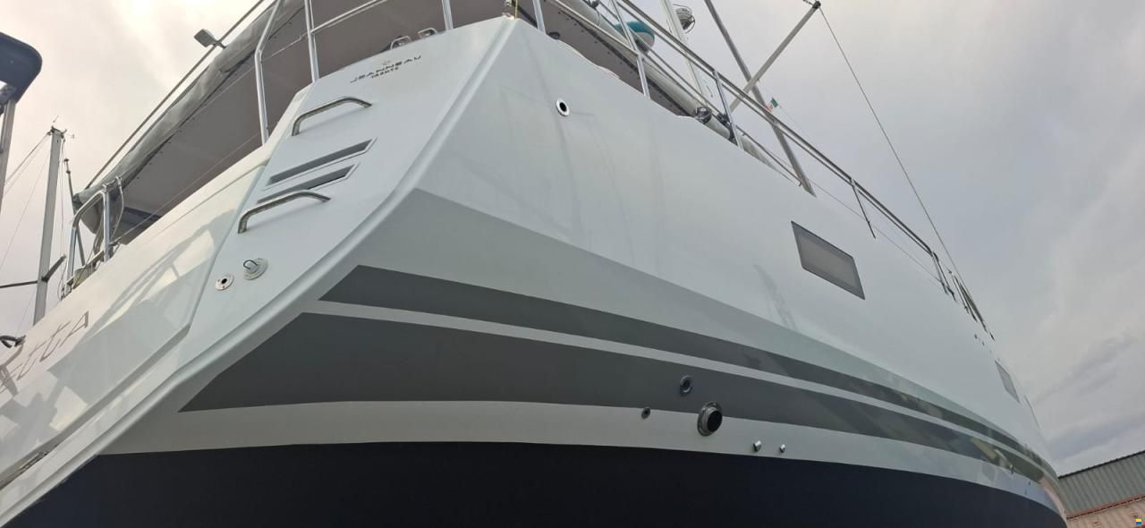 Jeanneau 64