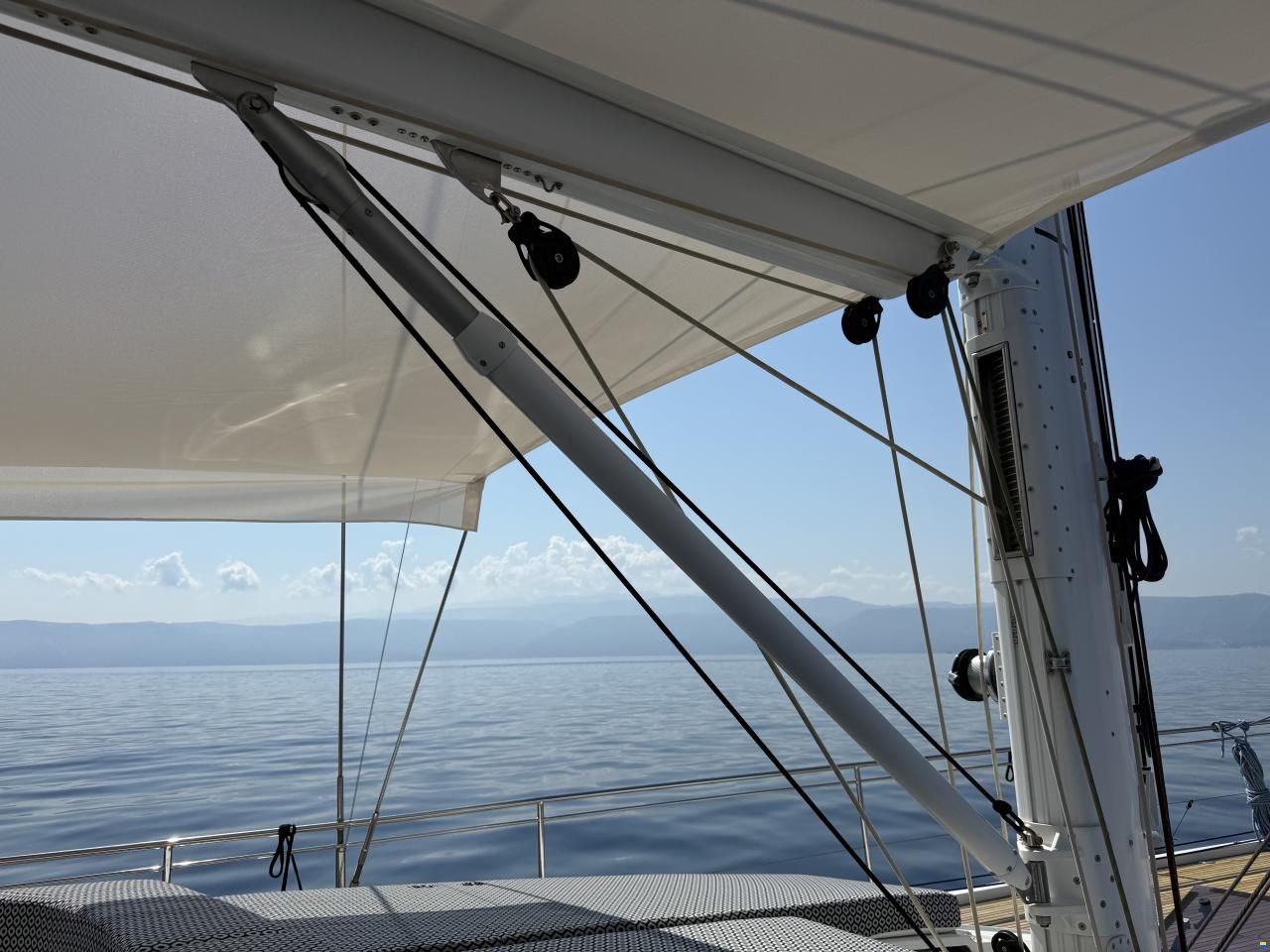 Jeanneau 64