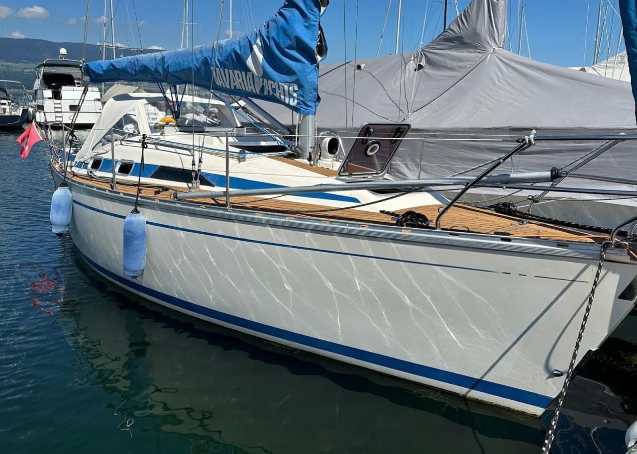 Bavaria 300