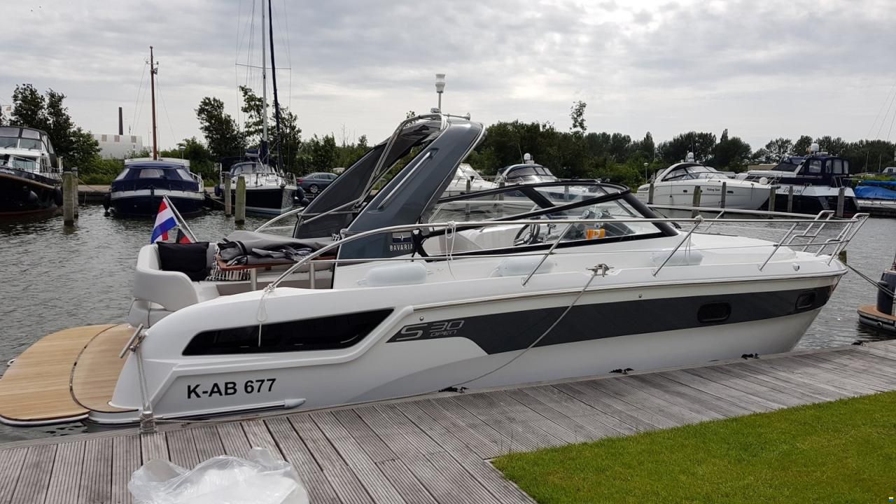 Bavaria S 30