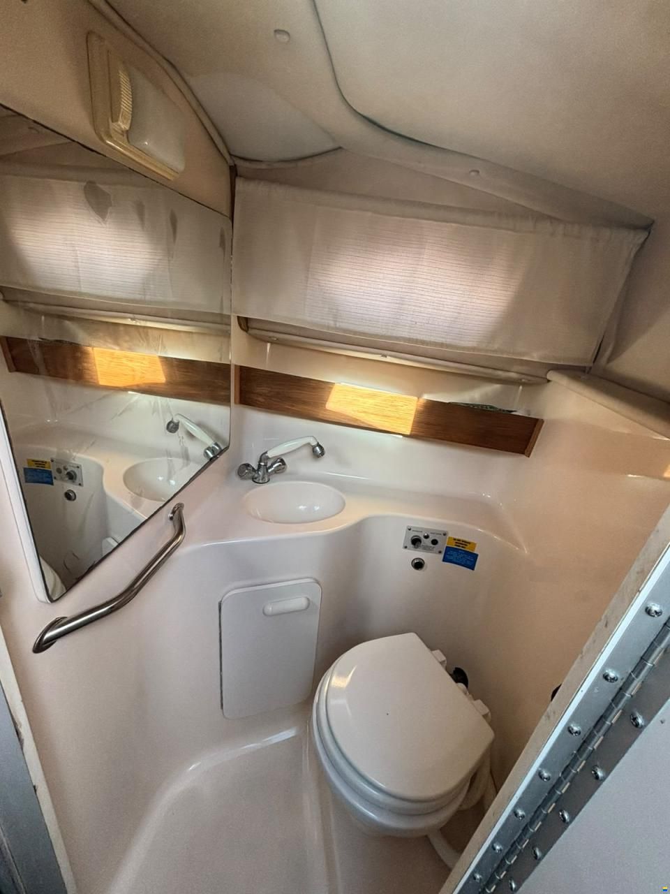Sea Ray 250 Sundancer