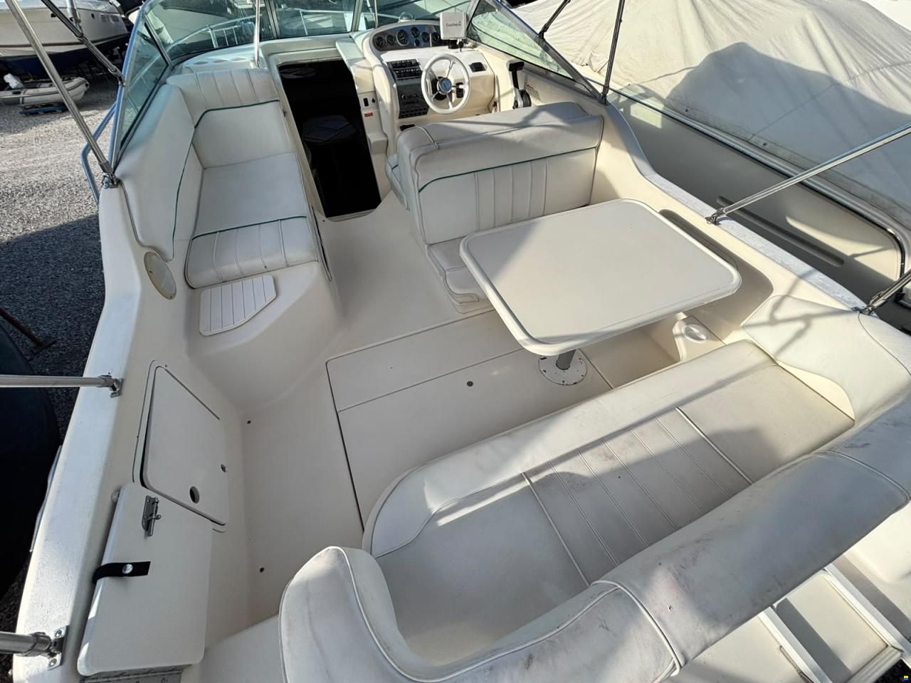 Sea Ray 250 Sundancer