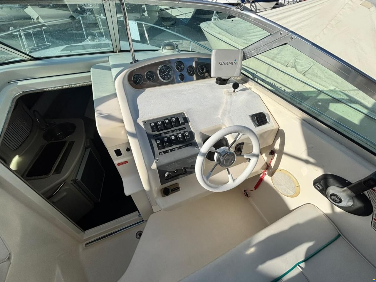 Sea Ray 250 Sundancer