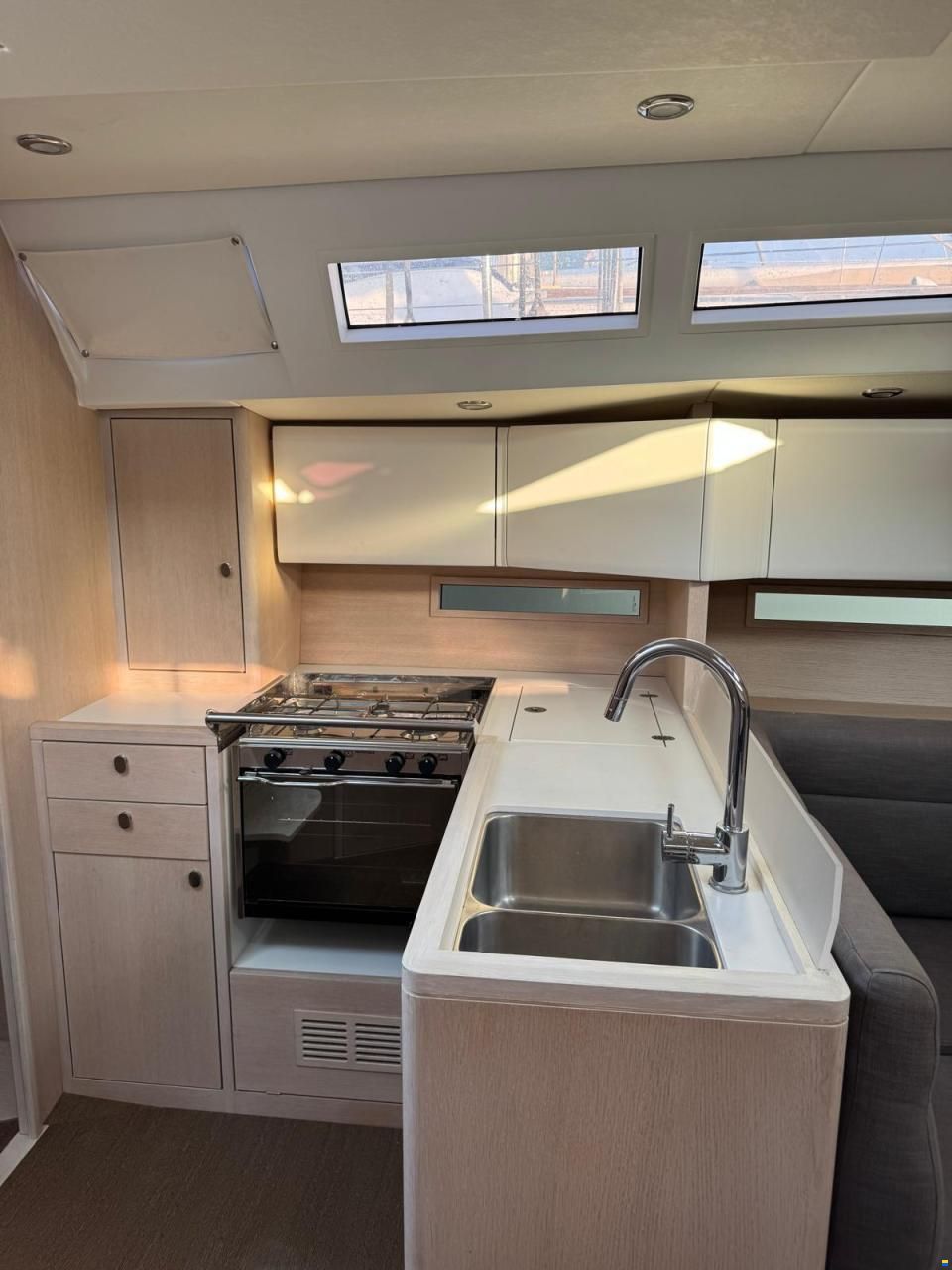 Solaris 37