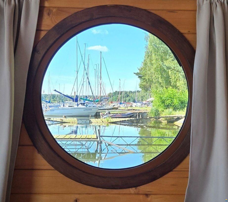Houseboat with the Soul