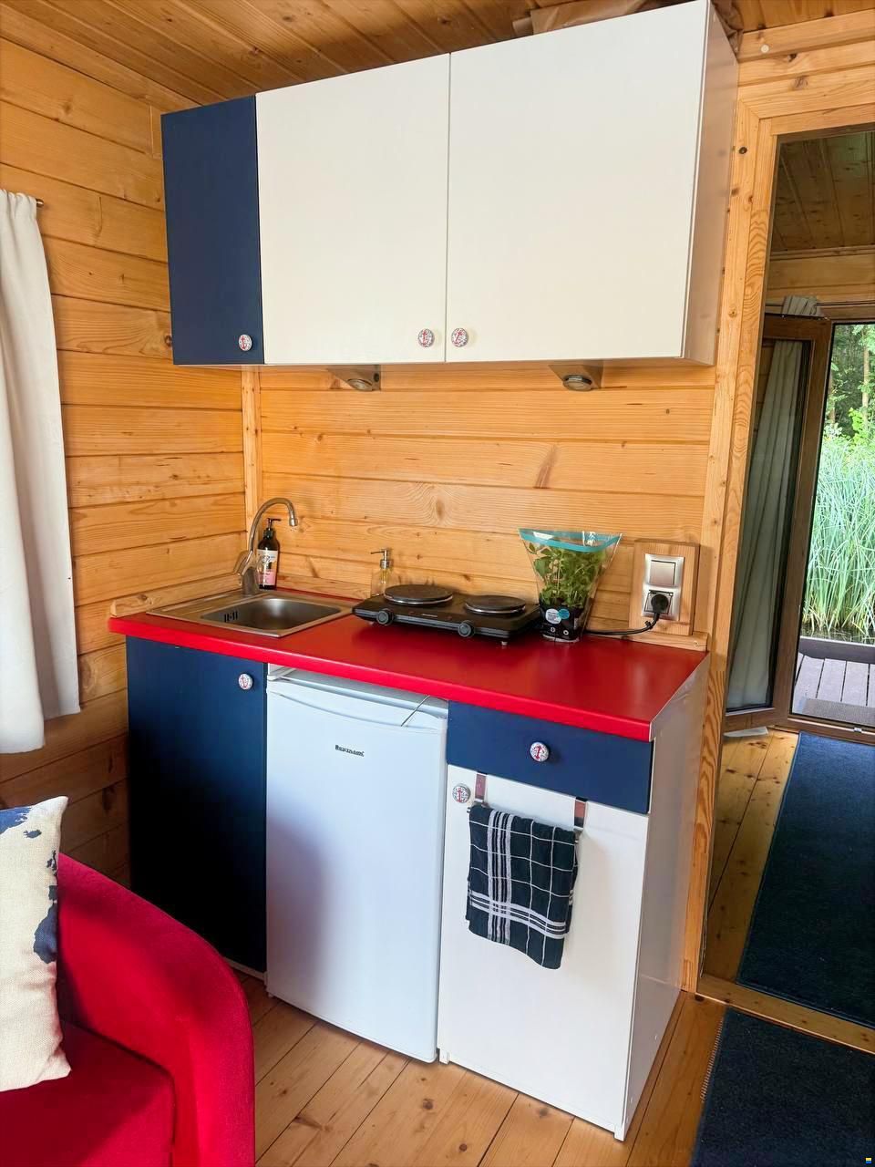 Houseboat with the Soul