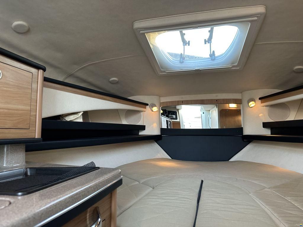 Searay Sundancer 275