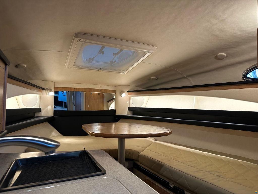 Searay Sundancer 275
