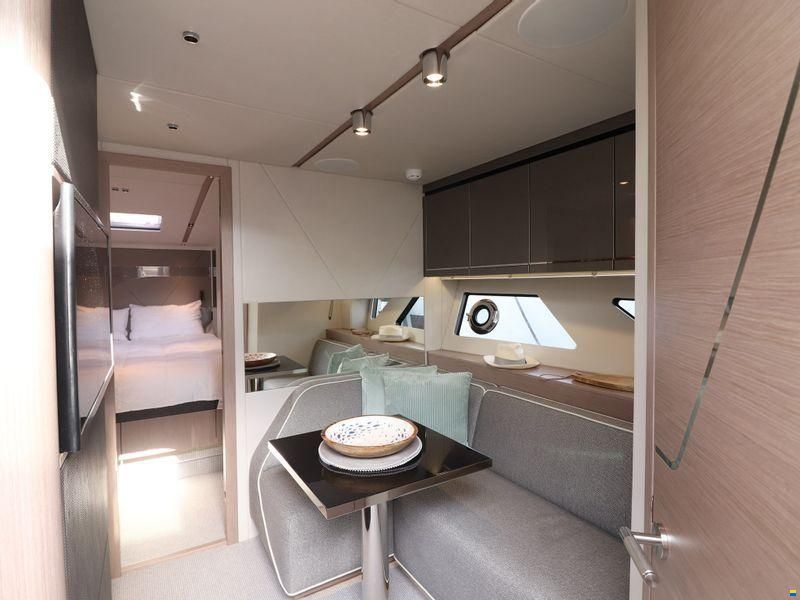 Sunseeker Predator 60 Evo