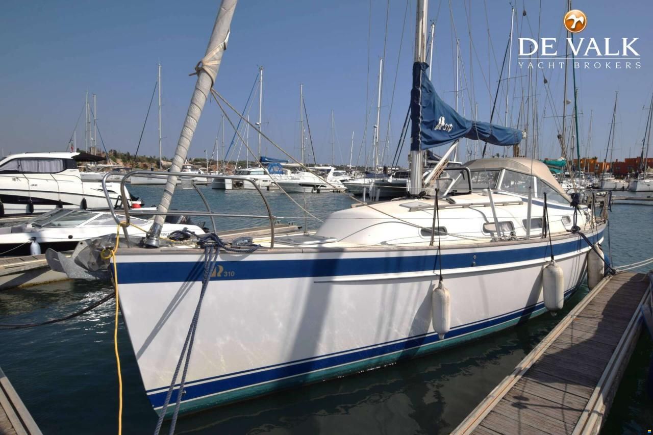 Hallberg-Rassy 310