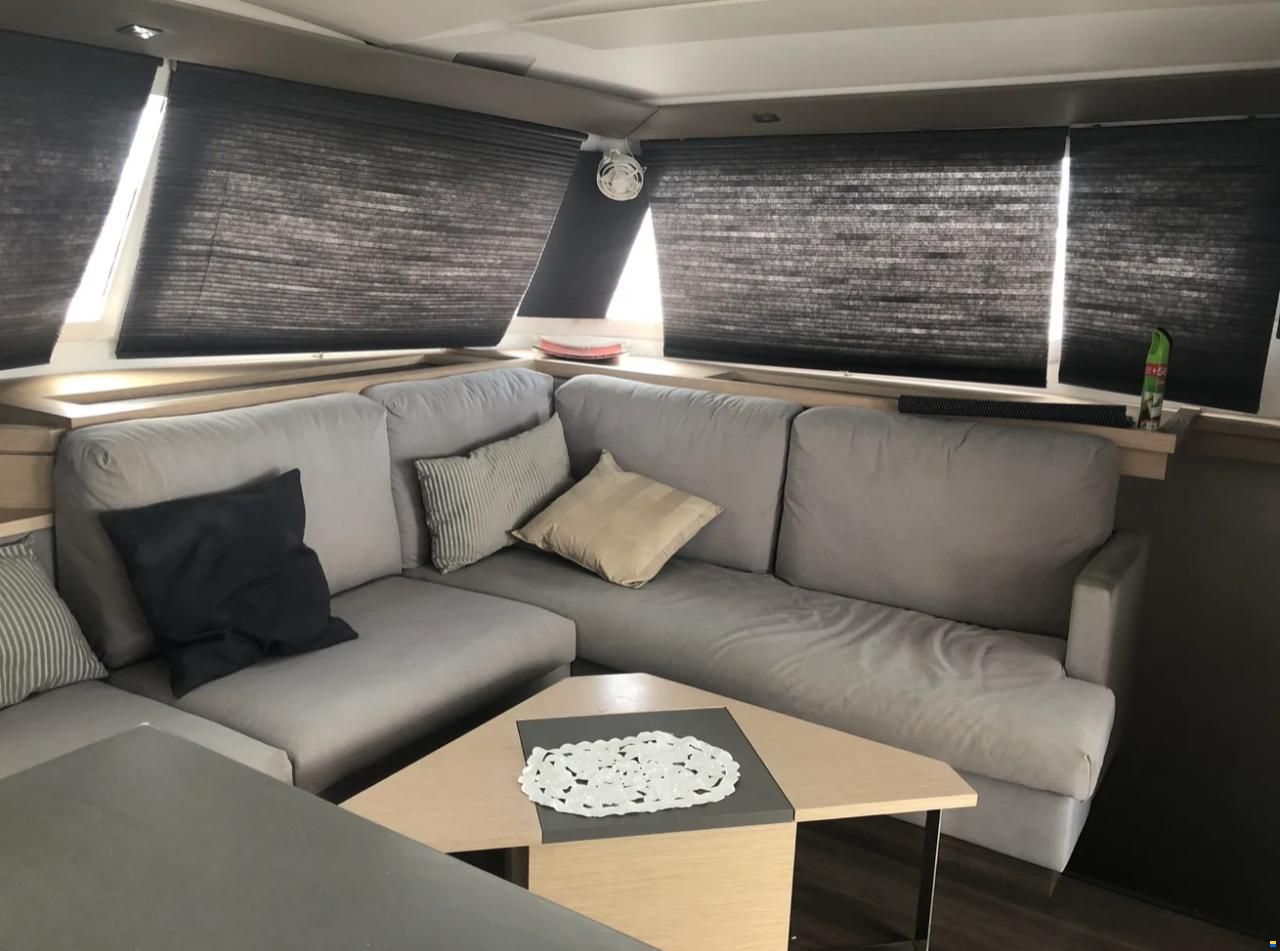 Fountaine Pajot Saona 47