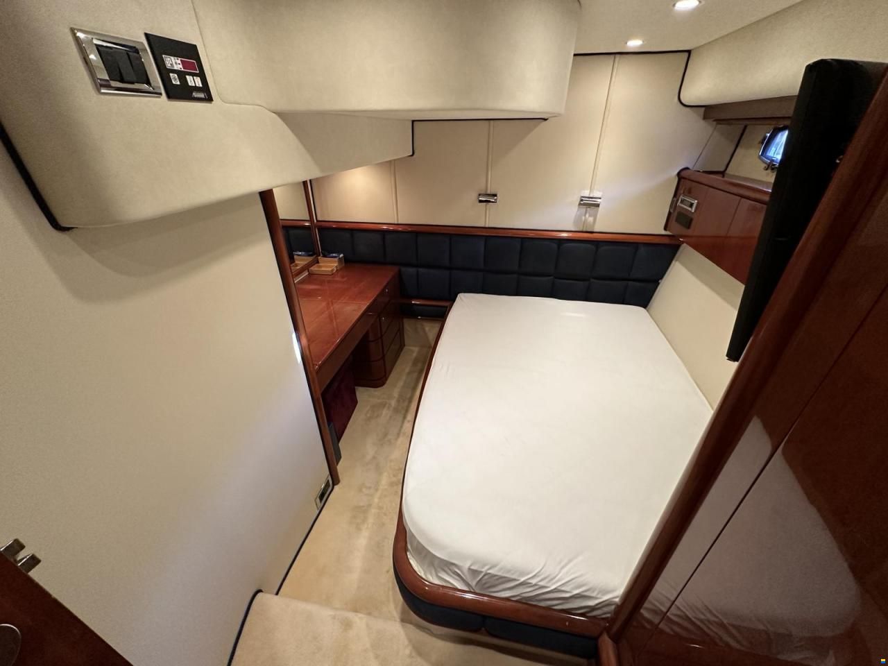 Fairline Squadron 58