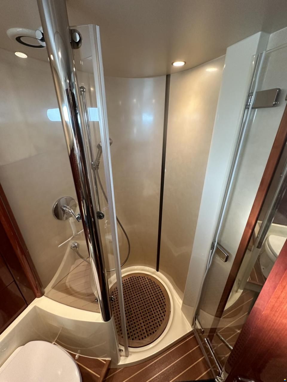 Fairline Squadron 58