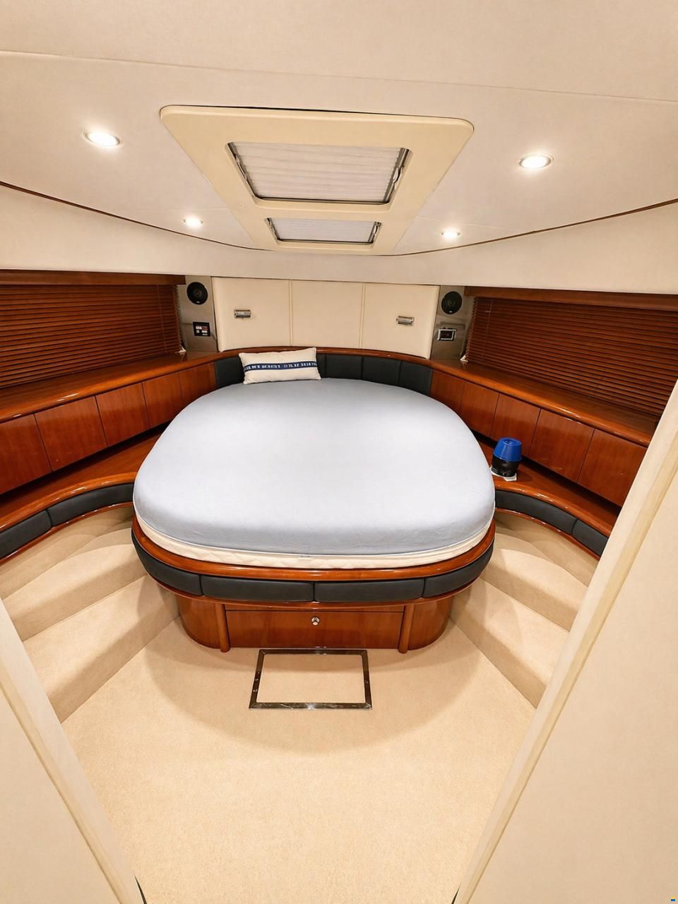 Fairline Squadron 58