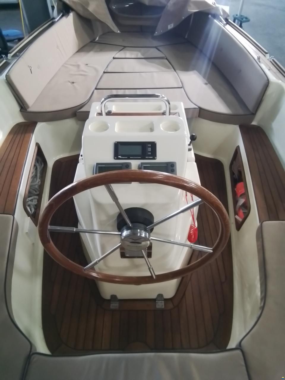 Interboat 19