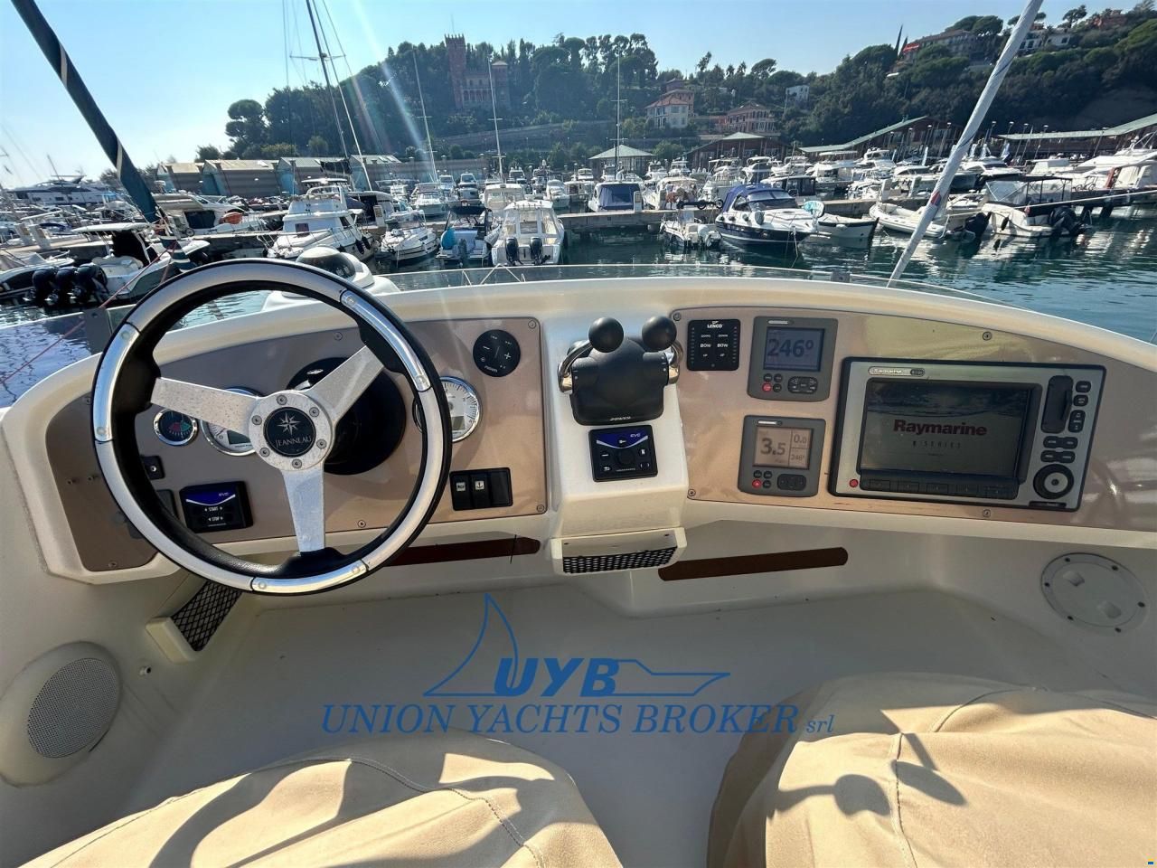 Prestige 32
