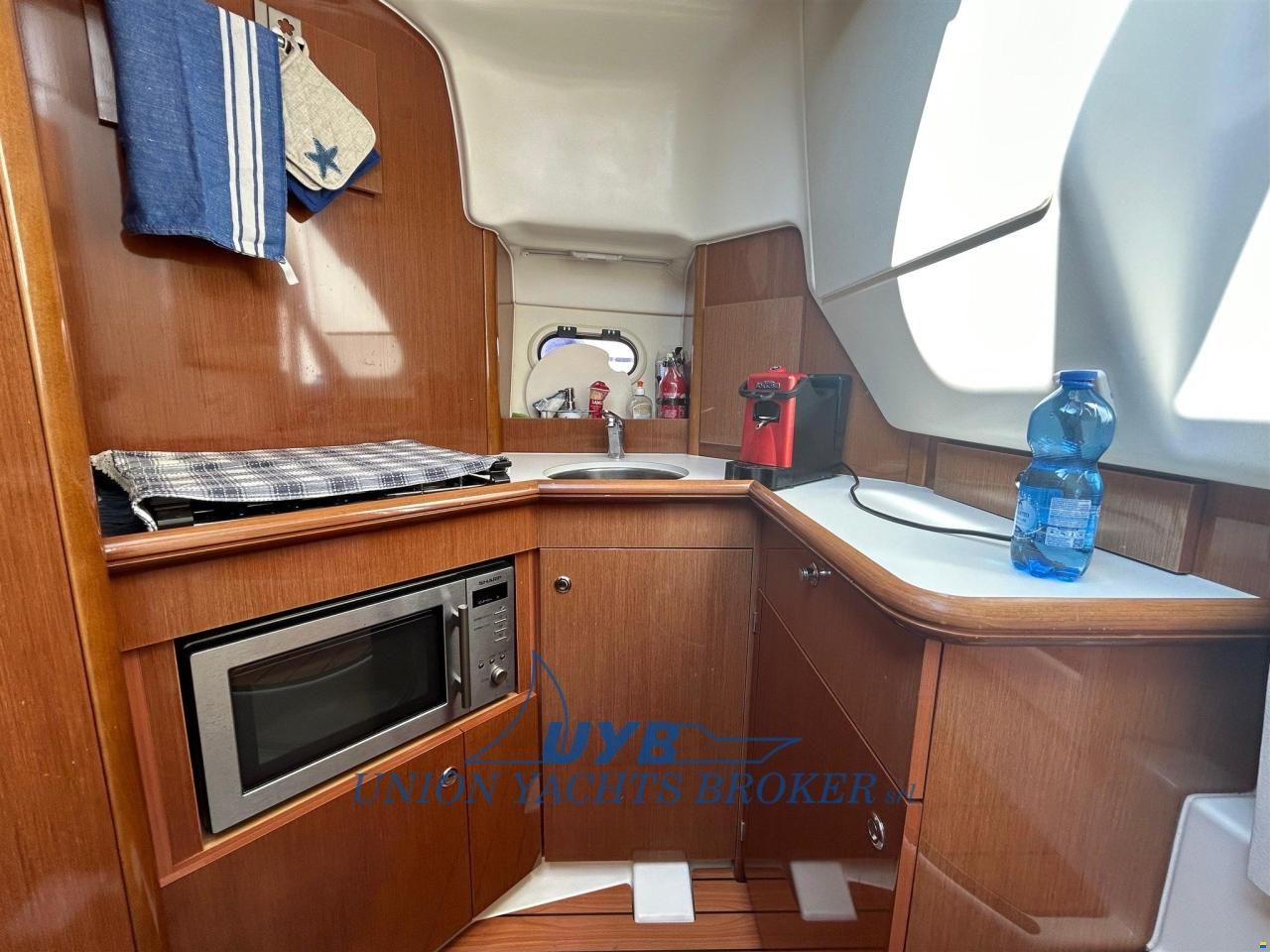 Prestige 32
