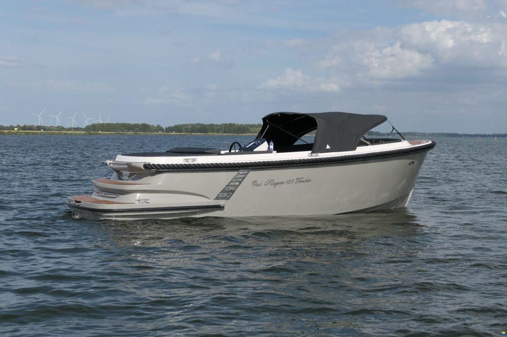 Oud Huijzer 650 Tender