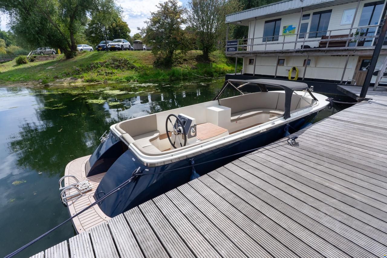 Excellent 750 Tender