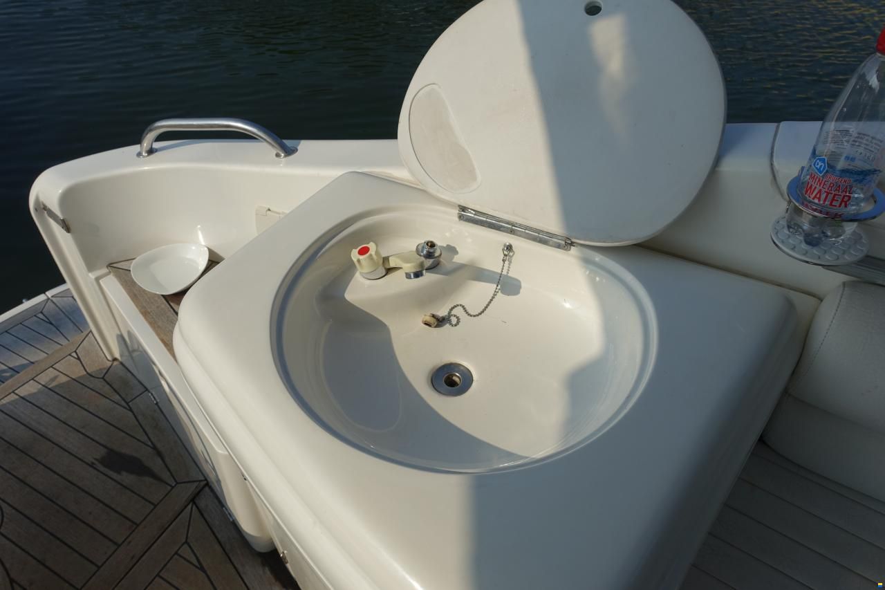 Sealine S34