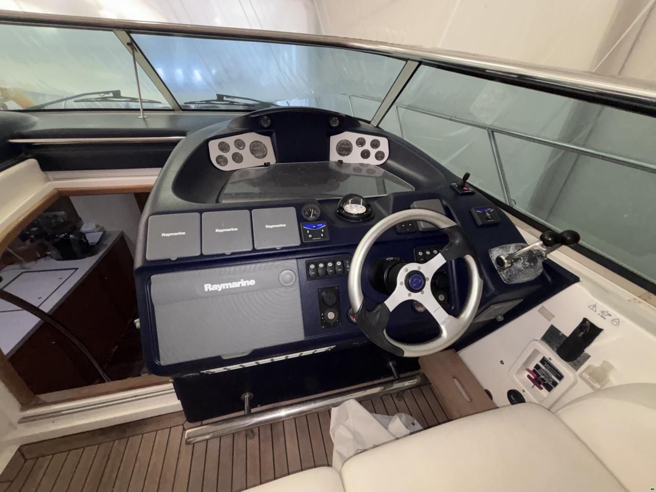 Sealine S42 Open