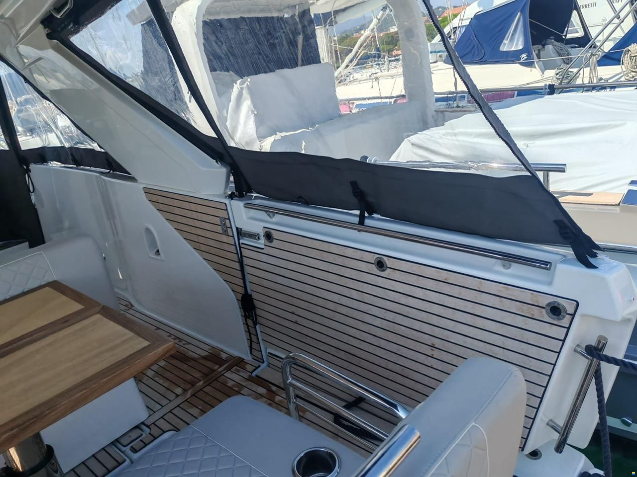 Jeanneau DB37 IB