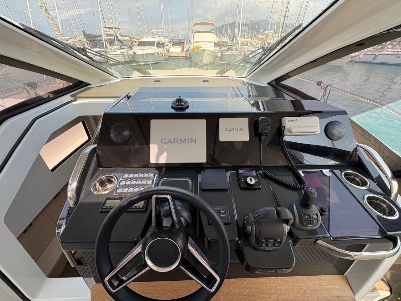 Jeanneau DB37 IB