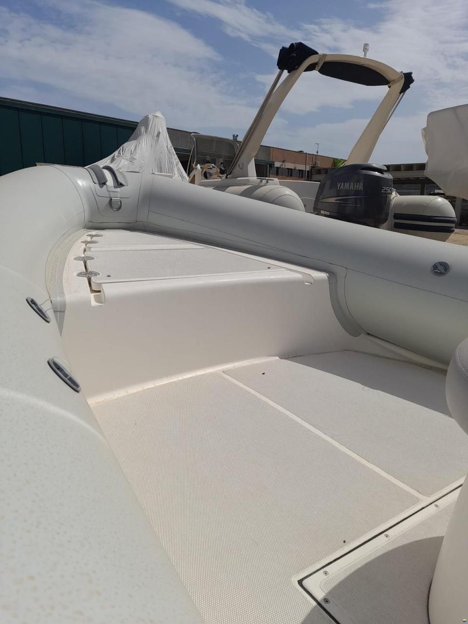 Novamarine RH600/HDSIX
